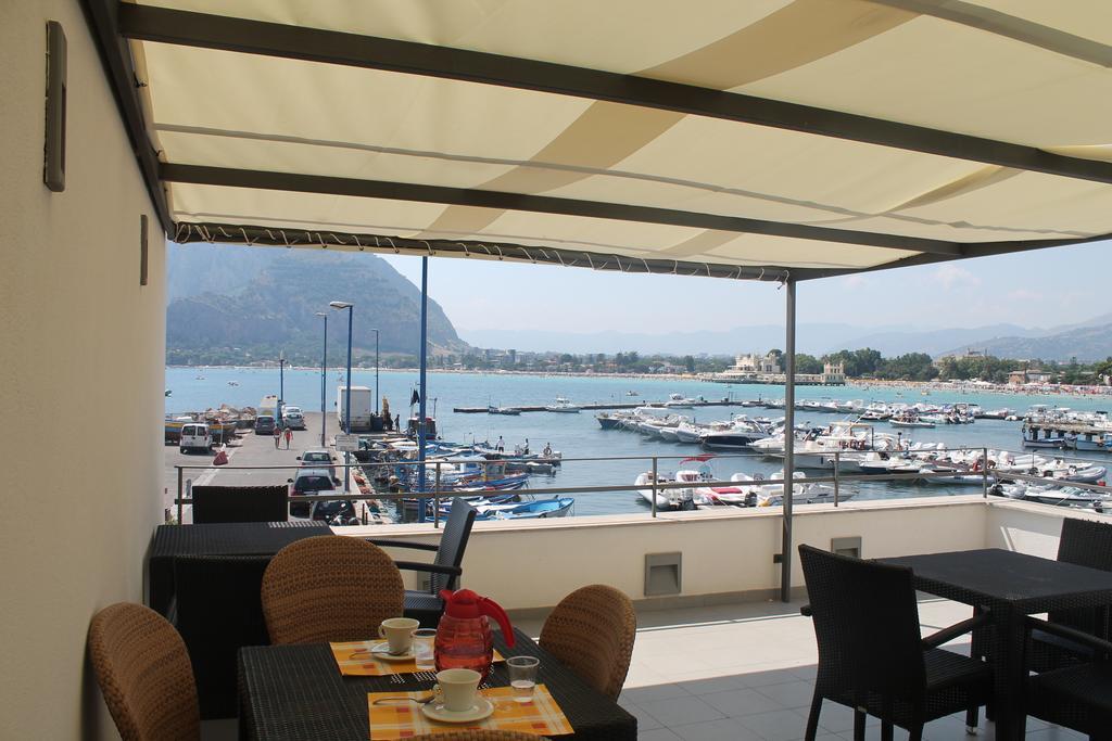 B&B Simpaty Mondello Exterior photo